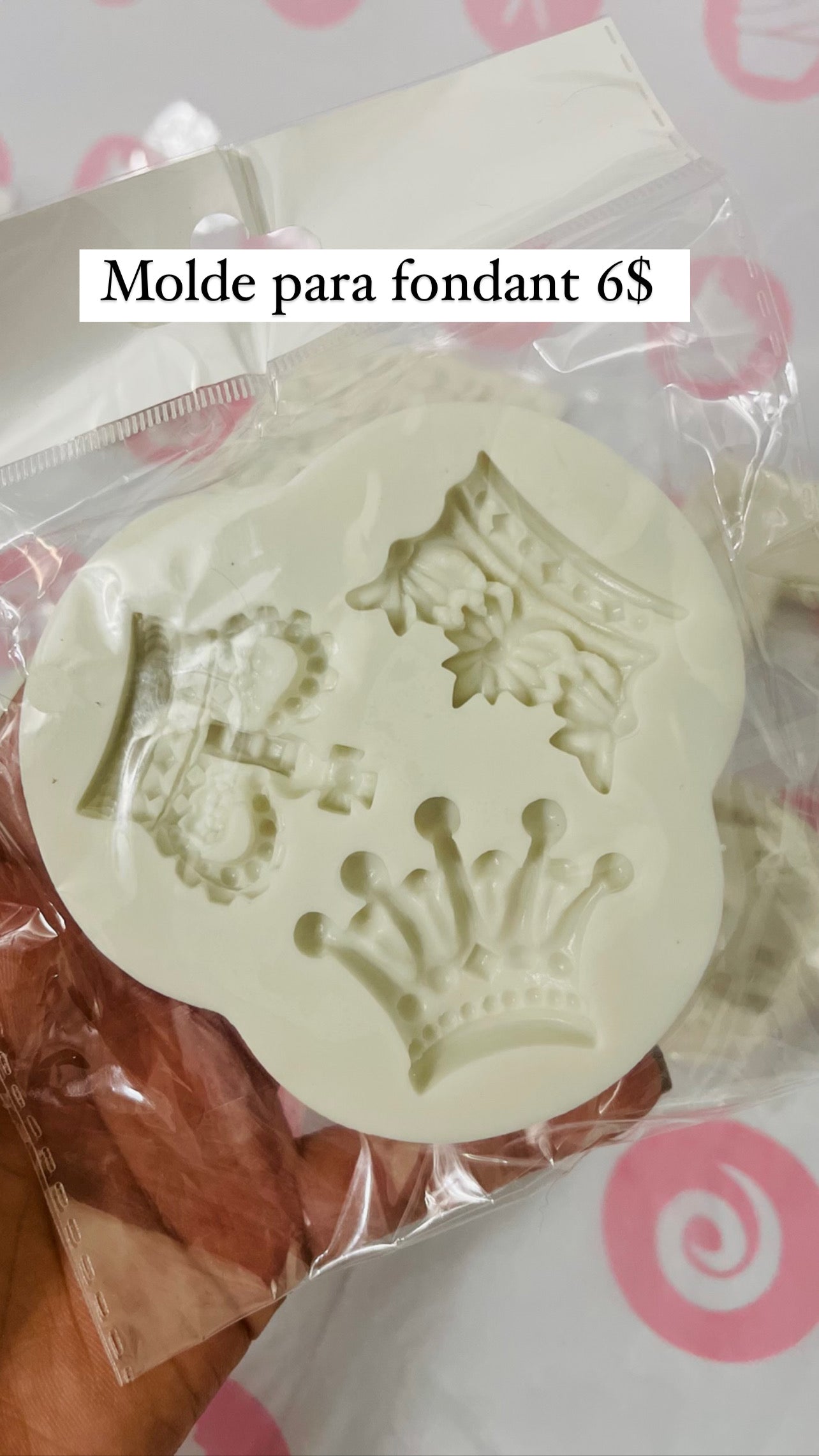 Molde de Silicona en Forma de Corona